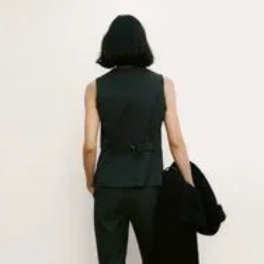 Zara Buttoned Vest Collection ZW - Picture 6 of 6